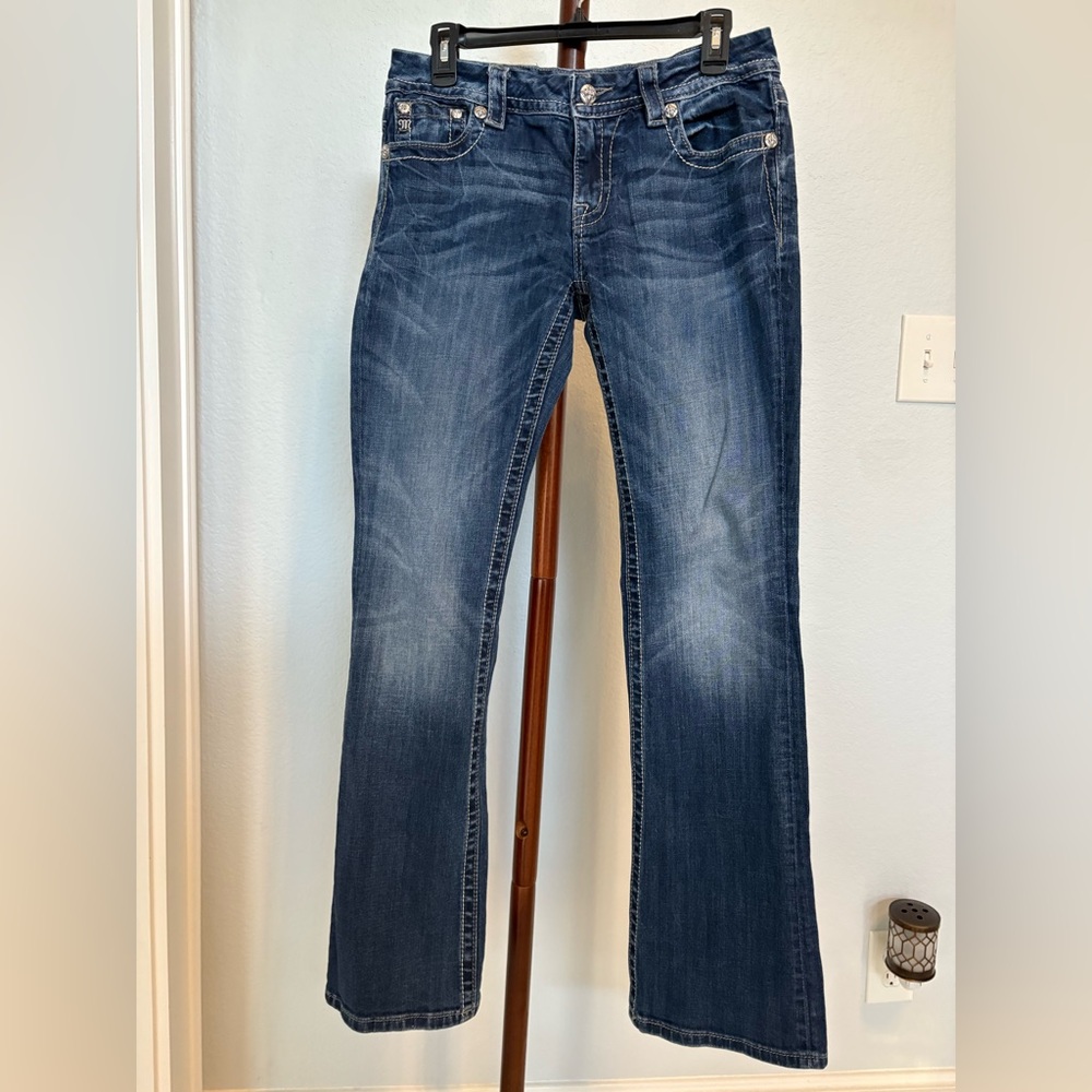 Mid-Rise Easy Boot Jeans